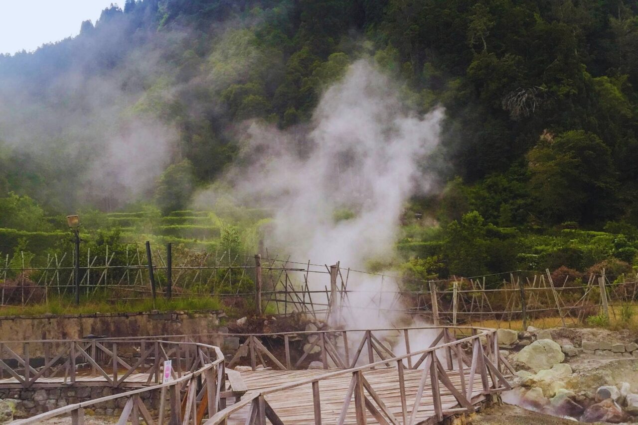 Furnas volcano