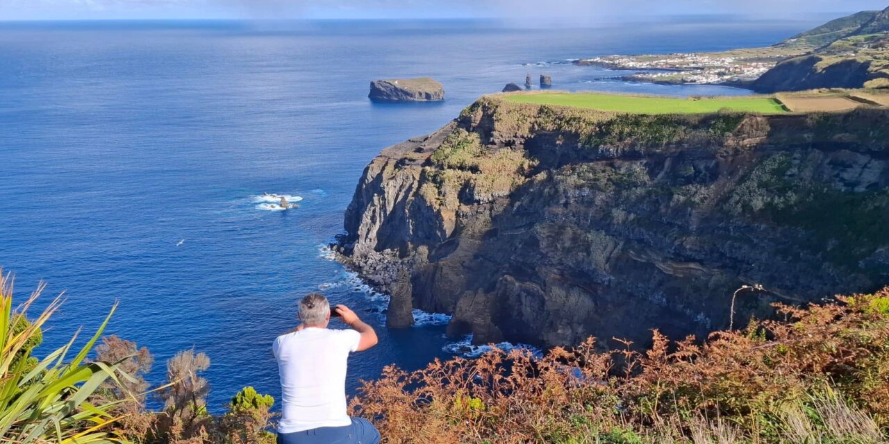 Essential São Miguel: 2 Day-Tour of Natural Wonders & Top Spots